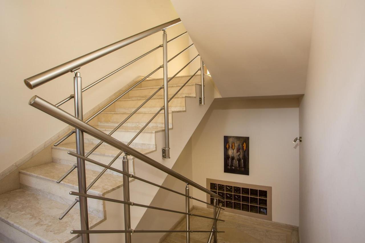 Des & Coo Luxury Villa With Private Pool فاليراكي المظهر الخارجي الصورة