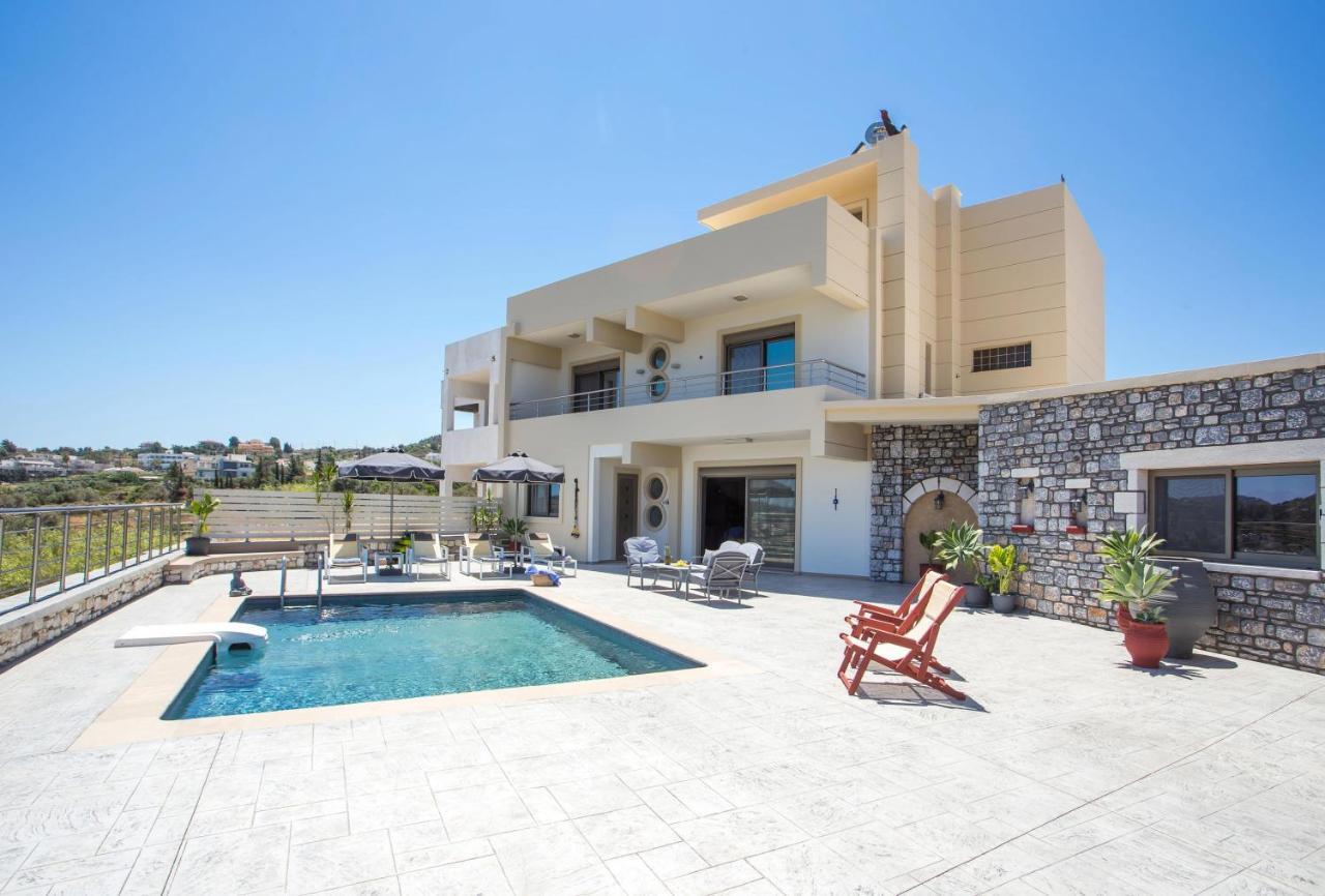 Des & Coo Luxury Villa With Private Pool فاليراكي المظهر الخارجي الصورة