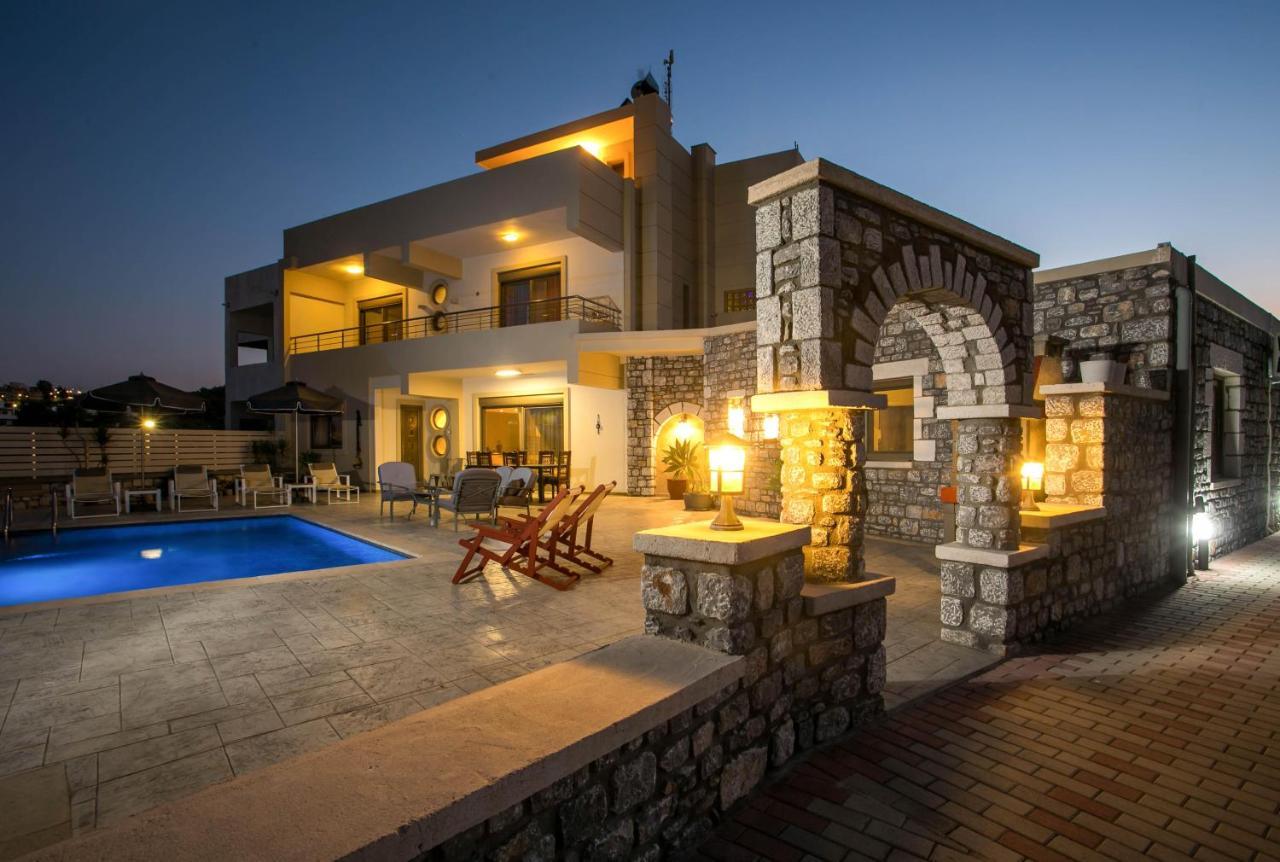 Des & Coo Luxury Villa With Private Pool فاليراكي المظهر الخارجي الصورة