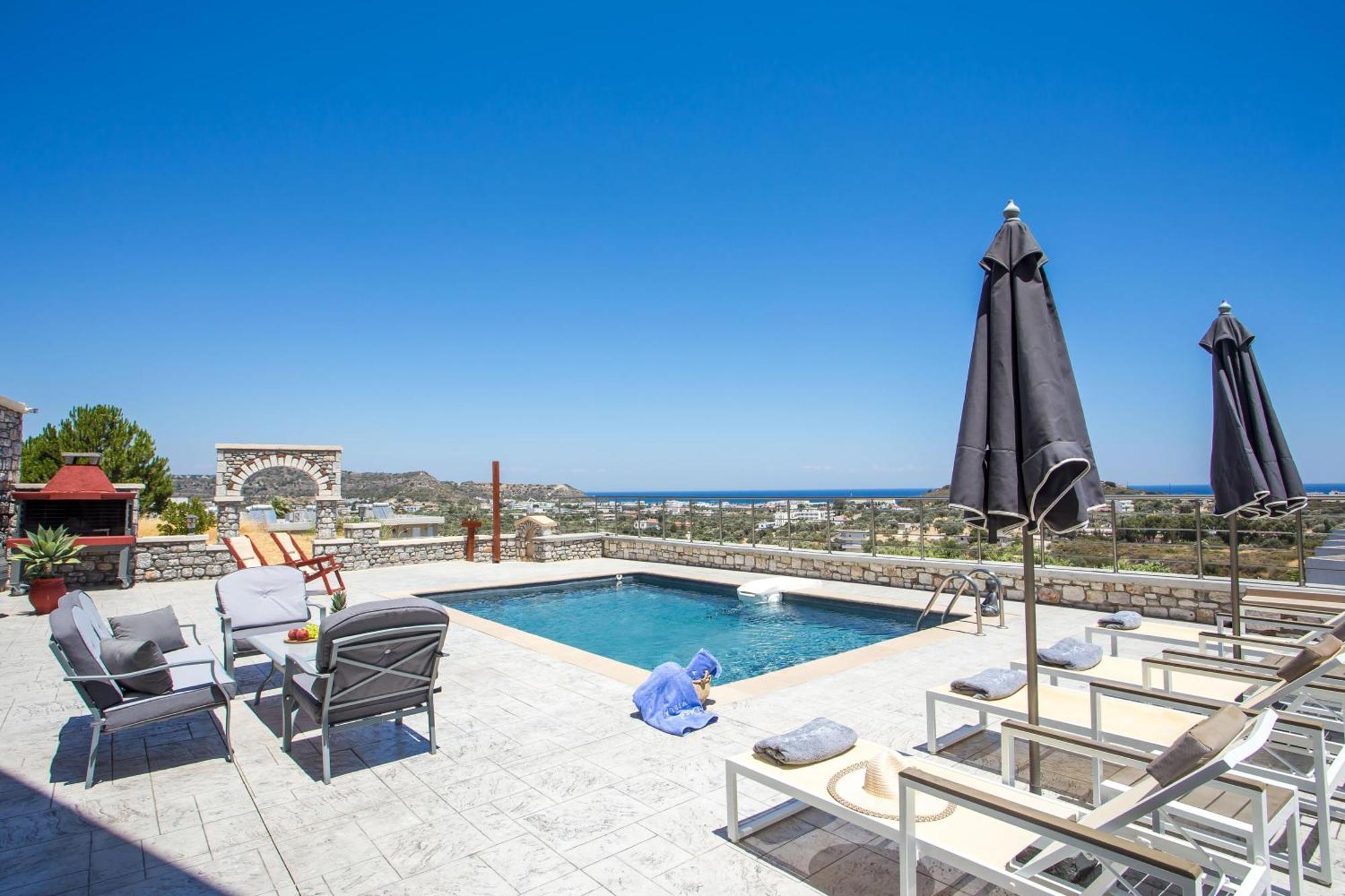 Des & Coo Luxury Villa With Private Pool فاليراكي المظهر الخارجي الصورة